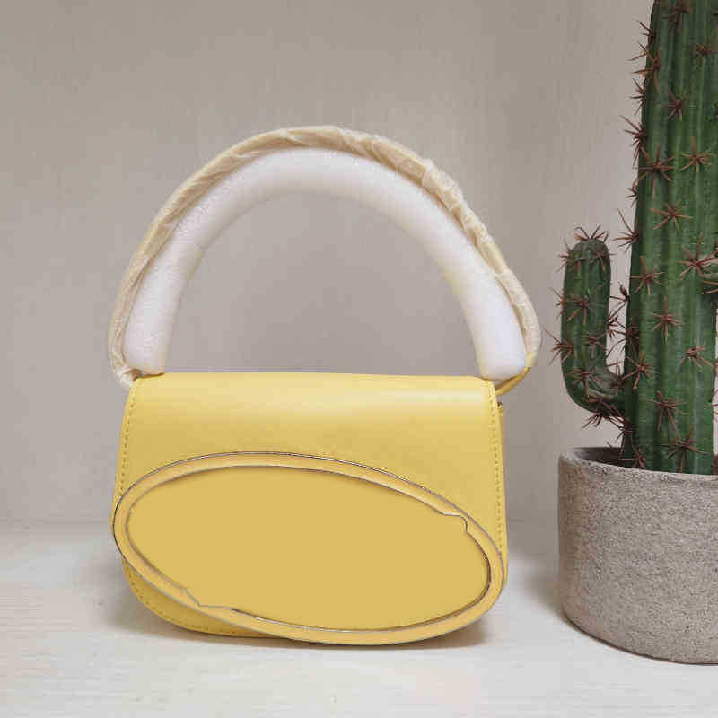 Shoulder Bags Evening Bags women Exquisite Small Handbag Jingdang Bag Cross Bag Light Luxury Single Shoulder Bag HandBag 220830 221023, Black--inner without logo
Shoulder Bags Evening Bags women Exquisite Small Handbag Jingdang Bag Cross Bag Light Luxury Single Shoulder Bag HandBag 220830 221023, Black--inner without logo