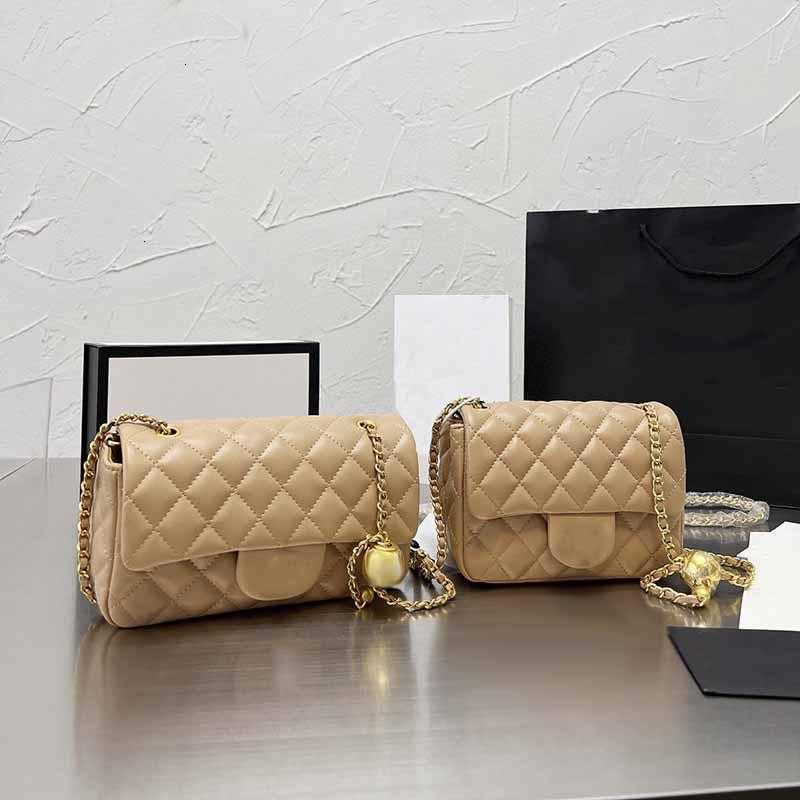 CC Bag Wallets 5A Ladies Flap Mini Crossbody Designer Bags Solid Color Sheepskin Classic Handbags Small Golden Ball Adjuster Chain Shoulder, Box
CC Bag Wallets 5A Ladies Flap Mini Crossbody Designer Bags Solid Color Sheepskin Classic Handbags Small Golden Ball Adjuster Chain Shoulder, Box