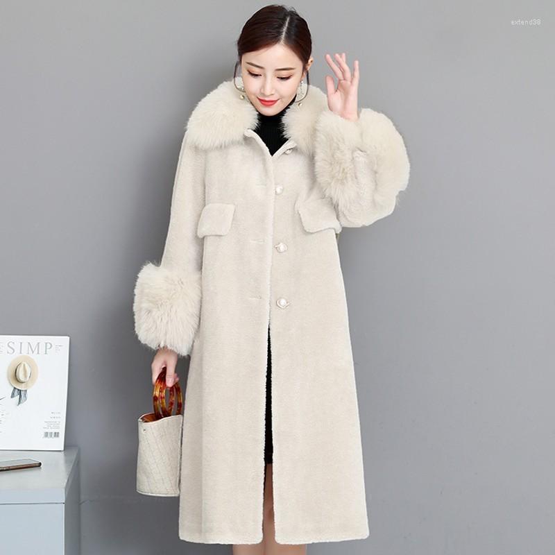 Women's Fur Sheep Shearing Elegant Faux Womens Medium Length Overcoats Collar Single Breasted Winter Warm Coats Plus Size
Women's Fur Sheep Shearing Elegant Faux Womens Medium Length Overcoats Collar Single Breasted Winter Warm Coats Plus Size