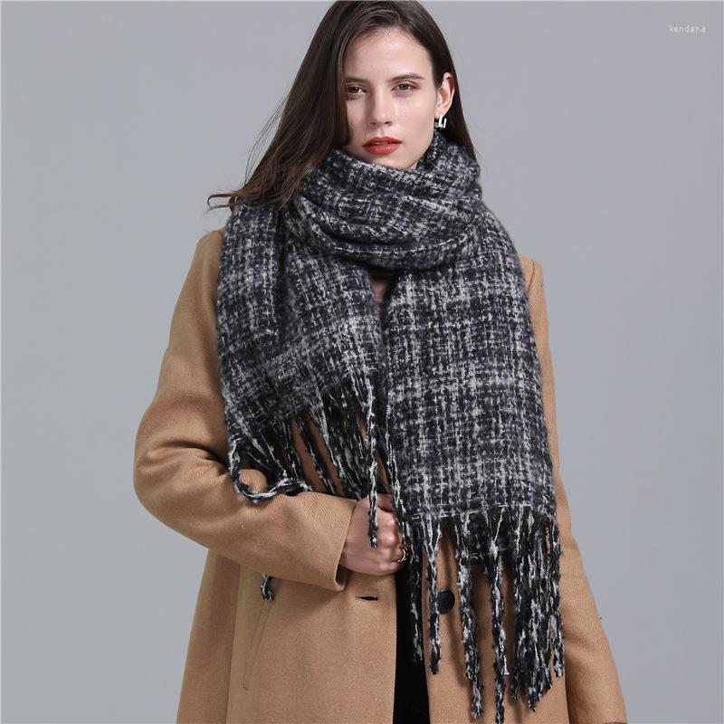 Scarves Imitation Cashmere Scarf Long European And American Style Tassel Plaid Shawl Winter Warm All-match 2022
Scarves Imitation Cashmere Scarf Long European And American Style Tassel Plaid Shawl Winter Warm All-match 2022