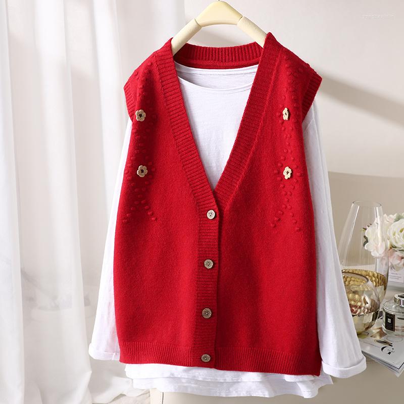 Women's Vests Soxu Spring And Autumn V-neck Buttons Solid Relaxed Knitted Vest Women's Versatile Fashion Sleeveless Overlay Sweater, Oat color
Women's Vests Soxu Spring And Autumn V-neck Buttons Solid Relaxed Knitted Vest Women's Versatile Fashion Sleeveless Overlay Sweater, Oat color
