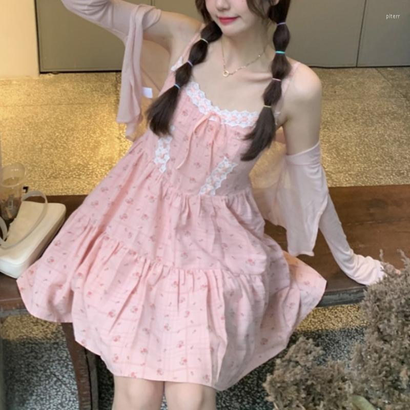 Casual Dresses Sexy Strap Kawaii Princess Dress Women Summer 2022 Japanese High Waist Sweet Sleeveless Lace Floral Korean Clothing, Pink cardigan
Casual Dresses Sexy Strap Kawaii Princess Dress Women Summer 2022 Japanese High Waist Sweet Sleeveless Lace Floral Korean Clothing, Pink cardigan