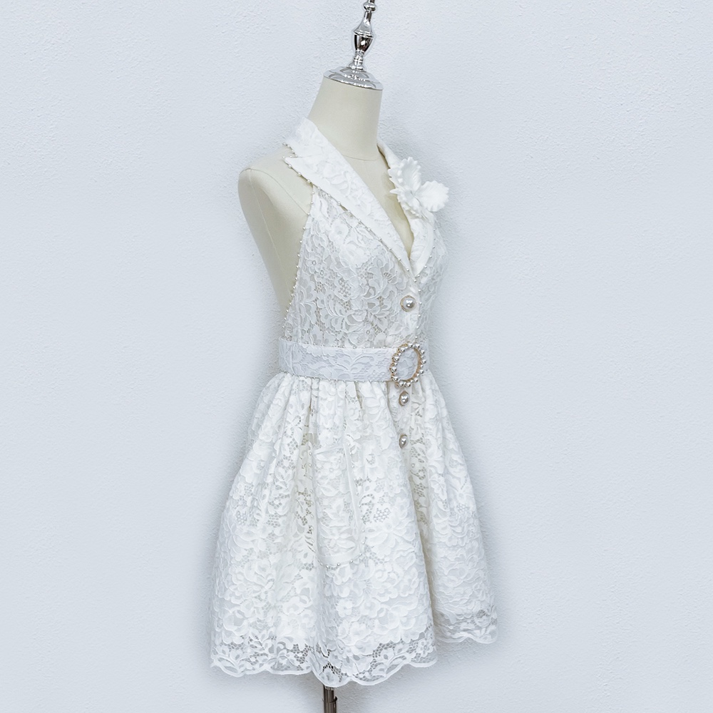Runway Dresses 2023 Australian designer designed a new early spring water-soluble flower dress 9, White
Runway Dresses 2023 Australian designer designed a new early spring water-soluble flower dress 9, White