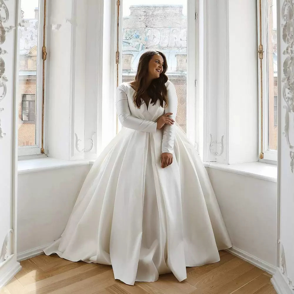 Plus Size 2023 Wedding Dress V Neck Long Sleeve Bohemian Bridal Gowns Beach Bride Photos vestido de novia