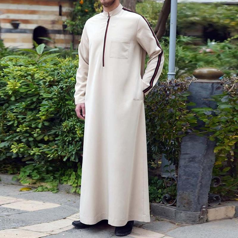 Ethnic Clothing Wepbel Arab Robe Simple Straight Zipper Vintage Men Islamic Arabic Jubba Thobe Middle East Ramadan Muslim
Ethnic Clothing Wepbel Arab Robe Simple Straight Zipper Vintage Men Islamic Arabic Jubba Thobe Middle East Ramadan Muslim