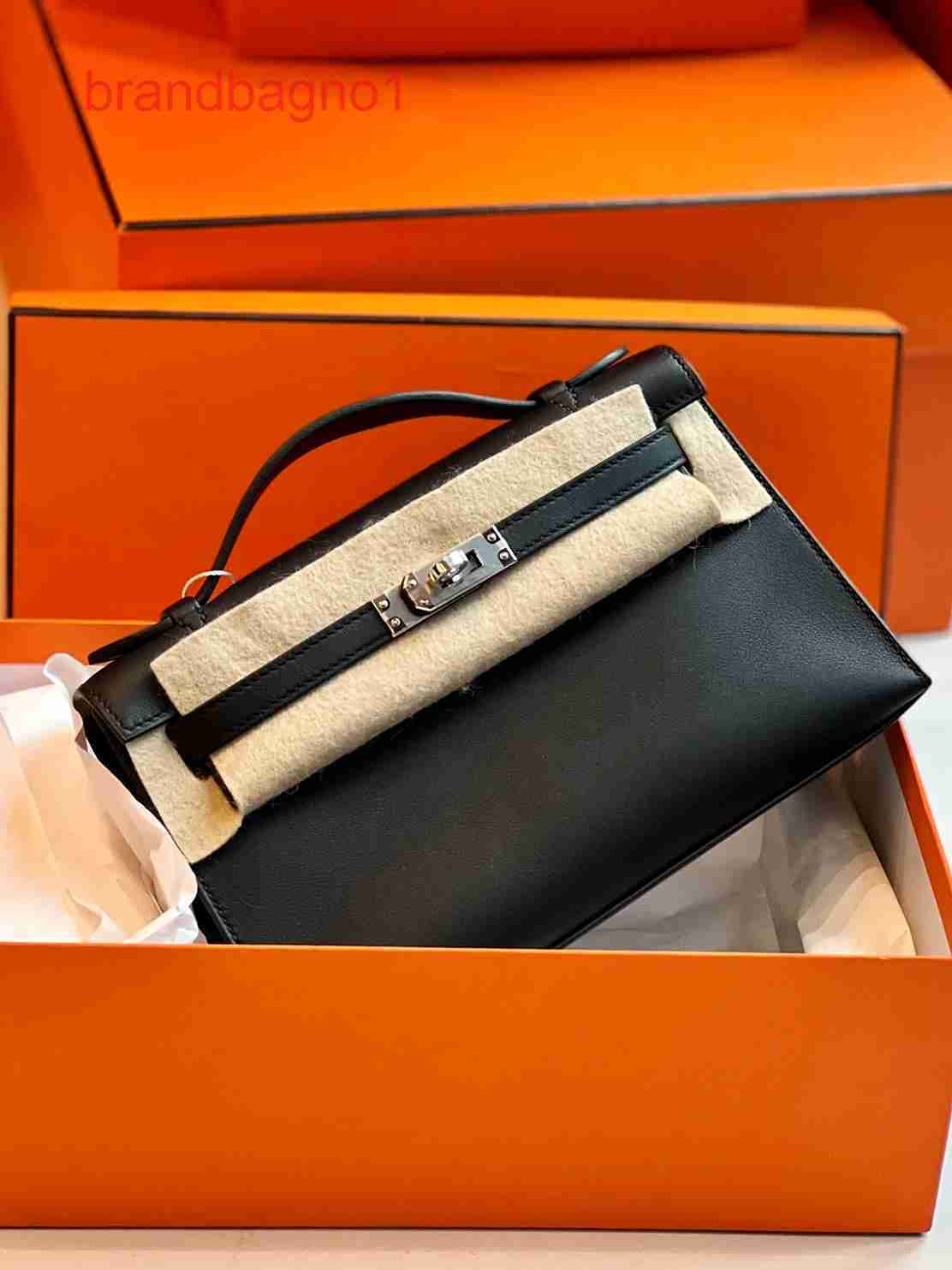 Herme Kely Designer Bags for Women online store Swift leather generation bag Women's autumn and winter new versatile hand High qua, Black silver button13
Herme Kely Designer Bags for Women online store Swift leather generation bag Women's autumn and winter new versatile hand High qua, Black silver button13