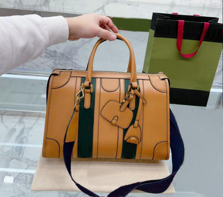 Womens designer Genuine leather Travel Totes handbag Shoulder bag cross body Bags Woman business Messenger Handbag Purse PM, Black/gray
Womens designer Genuine leather Travel Totes handbag Shoulder bag cross body Bags Woman business Messenger Handbag Purse PM, Black/gray