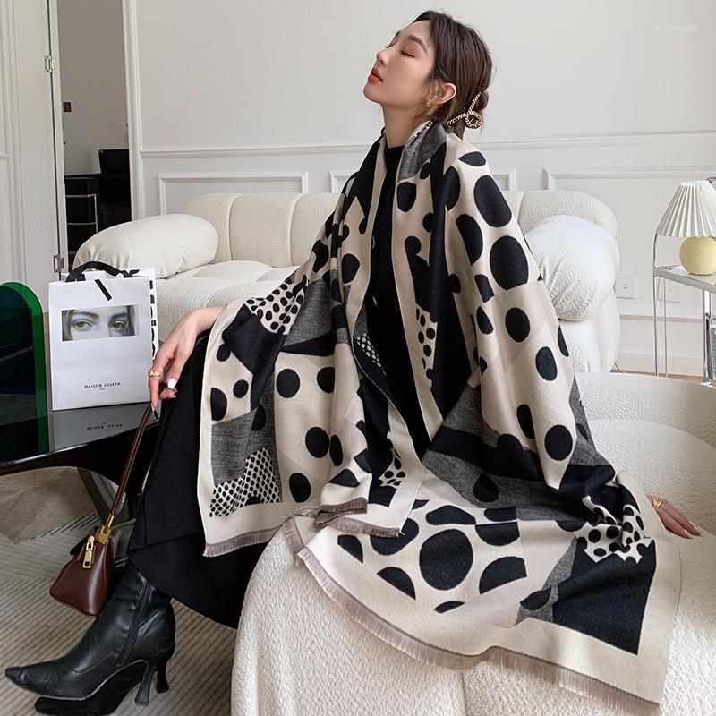 Scarves Ladies' Polka Dot Scarf Cashmere Imitation Warm Printed Long Shawl For Autumn And Winter
Scarves Ladies' Polka Dot Scarf Cashmere Imitation Warm Printed Long Shawl For Autumn And Winter