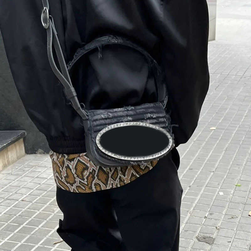 D Shoulder Bags Luxury Women Top Handle Purse Half Round Design Leather Underarm Flap Denim Shoulder Bag Fashion Tote Handbags 220616, Inner with logo
D Shoulder Bags Luxury Women Top Handle Purse Half Round Design Leather Underarm Flap Denim Shoulder Bag Fashion Tote Handbags 220616, Inner with logo
