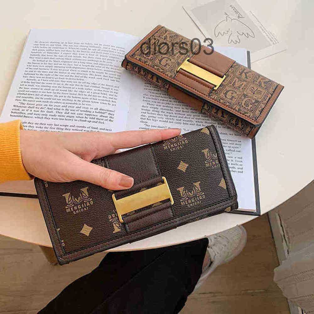 Leather Card Wallet European And American Women's Long New Fashion Printing Versatile Buckle Folding Small Wallet Personalized Bag, Coffee short
Leather Card Wallet European And American Women's Long New Fashion Printing Versatile Buckle Folding Small Wallet Personalized Bag, Coffee short