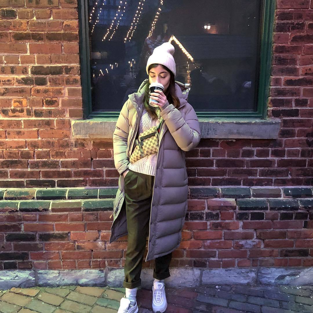 Women's Down Parkas White Goose Jacket Puffs Medium Length Tna Over Knee Super Thick Off Cap PUFF Bread Pole 221205, Black
Women's Down Parkas White Goose Jacket Puffs Medium Length Tna Over Knee Super Thick Off Cap PUFF Bread Pole 221205, Black