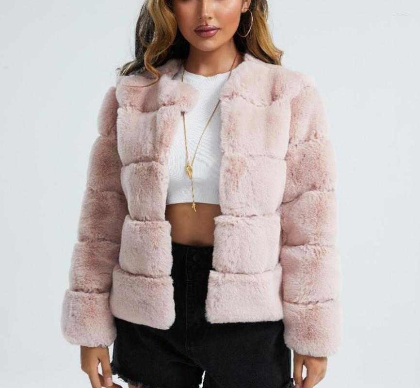 Women' Fur High Quality Leather Sales 2023 Women' Coat Imitation Hair Horizontal Splicing Artificial, White 
Women' Fur High Quality Leather Sales 2023 Women' Coat Imitation Hair Horizontal Splicing Artificial, White