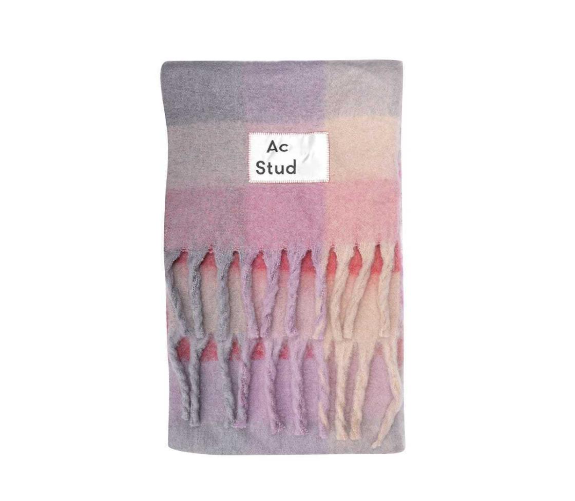 Designer Cashmere Head Acne Studio Scarf For Woman Mens Lovers Autumn Winter New Fashion Brands Shawl Rainbow Tassel Square Couple3302278
Designer Cashmere Head Acne Studio Scarf For Woman Mens Lovers Autumn Winter New Fashion Brands Shawl Rainbow Tassel Square Couple3302278
