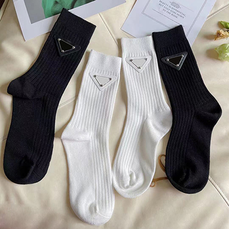 Triangle Label Socks Brand Designer Sock Europe Letter Embroidery Luxury Socks Cotton Sexy Warm Personality Fashion, Short sock-black
Triangle Label Socks Brand Designer Sock Europe Letter Embroidery Luxury Socks Cotton Sexy Warm Personality Fashion, Short sock-black