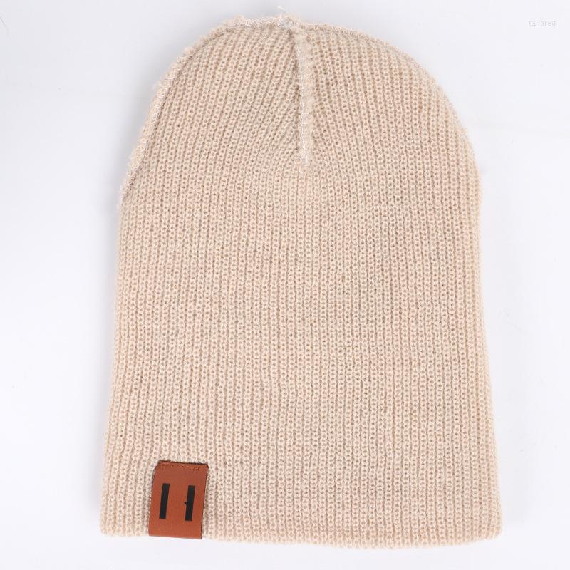 Berets The Leather Label Solid Color Warm Baby Knitted Hat All-match Parent-child Trendy Adult Children's Woolen Cap, Army green
Berets The Leather Label Solid Color Warm Baby Knitted Hat All-match Parent-child Trendy Adult Children's Woolen Cap, Army green