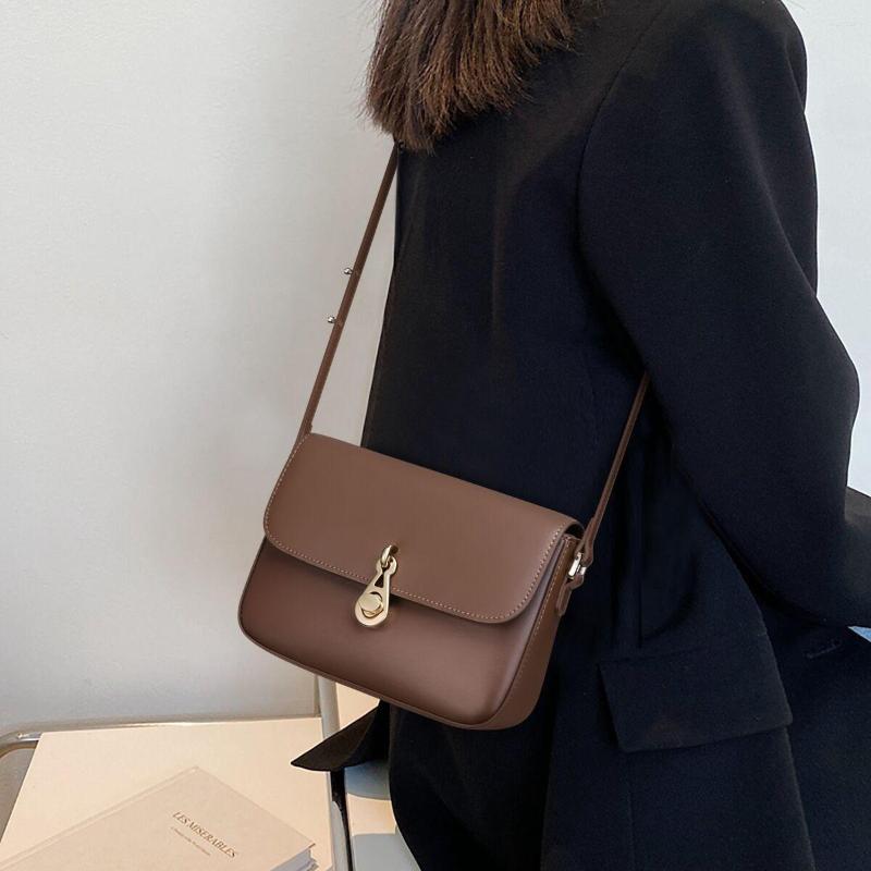 Evening Bags High Quality Fashionable Hand 2023 Leather Women's Autumn And Winter Versatile Messenger Tofu Armpit Bag, Black
Evening Bags High Quality Fashionable Hand 2023 Leather Women's Autumn And Winter Versatile Messenger Tofu Armpit Bag, Black