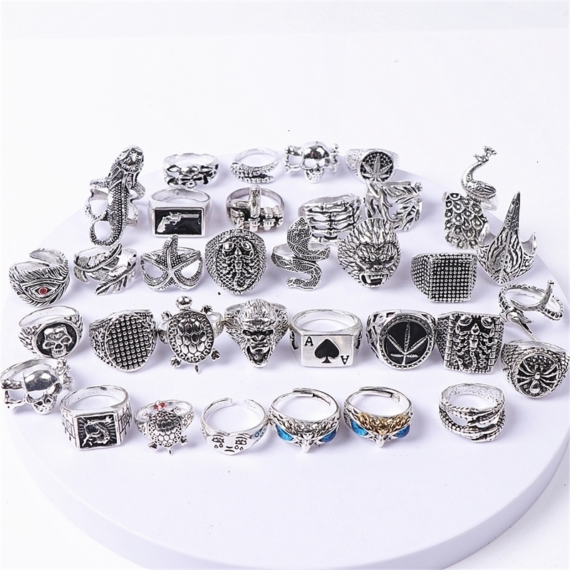 Band Rings Rings 50pcs lot Punk Gothic Snake Owl Skull Animal Silver Plated For Women Men Mix Style Vintage Jewelry Party Gifts L221206
Band Rings Rings 50pcs lot Punk Gothic Snake Owl Skull Animal Silver Plated For Women Men Mix Style Vintage Jewelry Party Gifts L221206