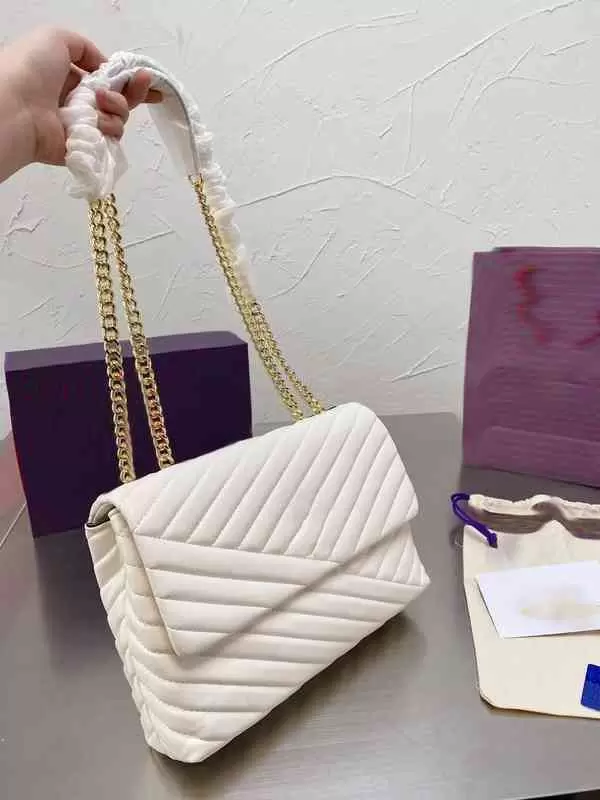 Shoulder Bags Luxury Brand Messenger Fashion Flap Simple Square Bag Womens Designer High Quality Leather Gold Chain Mobile Phone Handbags miller KIRA 90452, Black matte
Shoulder Bags Luxury Brand Messenger Fashion Flap Simple Square Bag Womens Designer High Quality Leather Gold Chain Mobile Phone Handbags miller KIRA 90452, Black matte