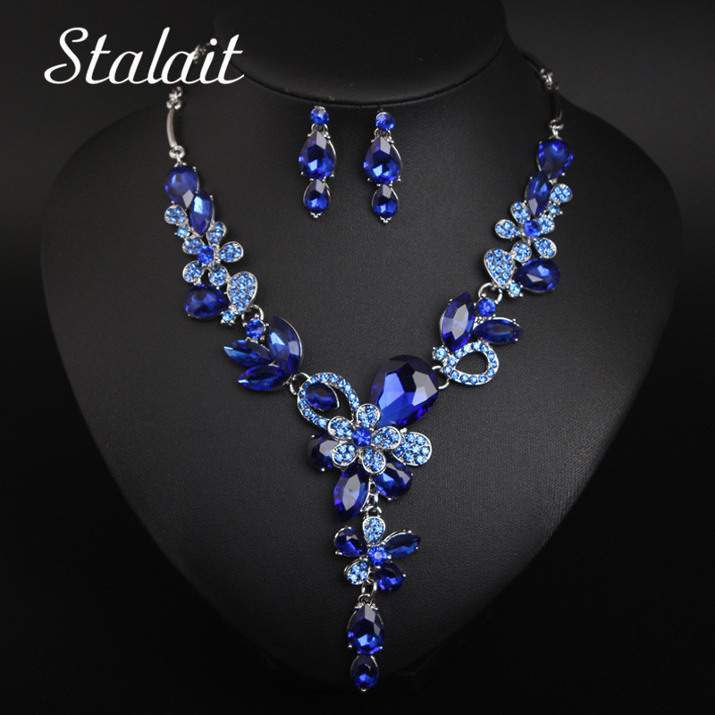 Wedding Jewelry Sets Luxury Big Blue Water Drop Flower Crystal Bridal Women Statement Gold Color Necklace Earrings Set For 221207
Wedding Jewelry Sets Luxury Big Blue Water Drop Flower Crystal Bridal Women Statement Gold Color Necklace Earrings Set For 221207