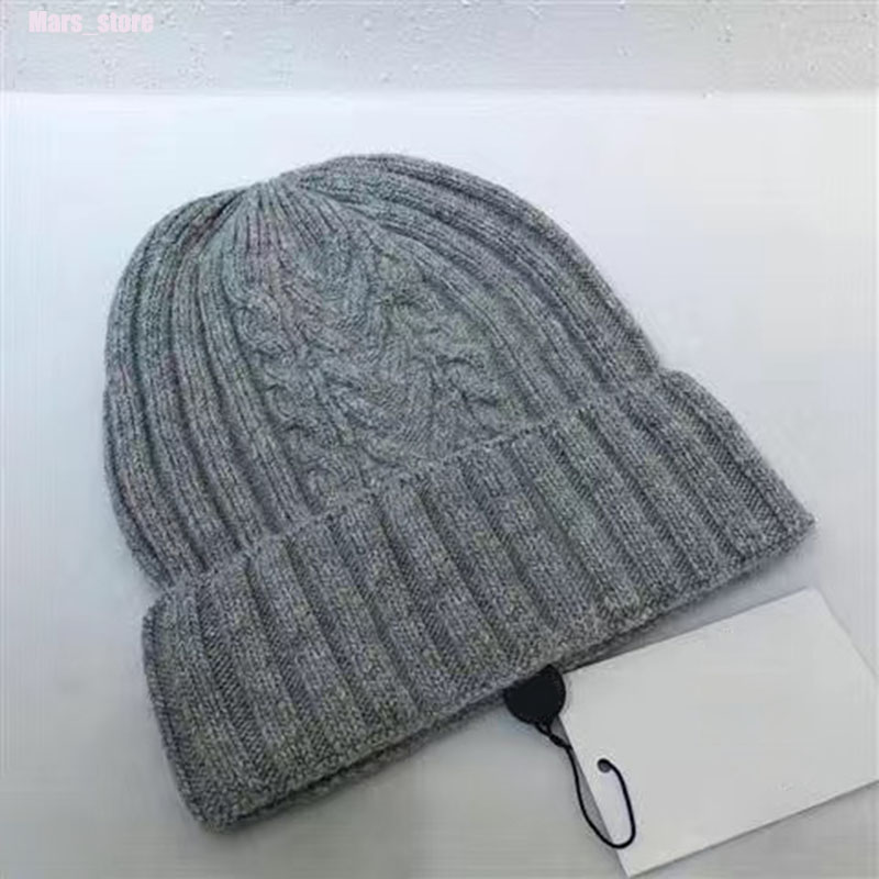 Mens Winter Cap Beanie Brand Warm Caps Beanies 2024 European American Women Hats Double-Layer Folded Knit Womens Woolen fashion Hat, Color 5
Mens Winter Cap Beanie Brand Warm Caps Beanies 2024 European American Women Hats Double-Layer Folded Knit Womens Woolen fashion Hat, Color 5
