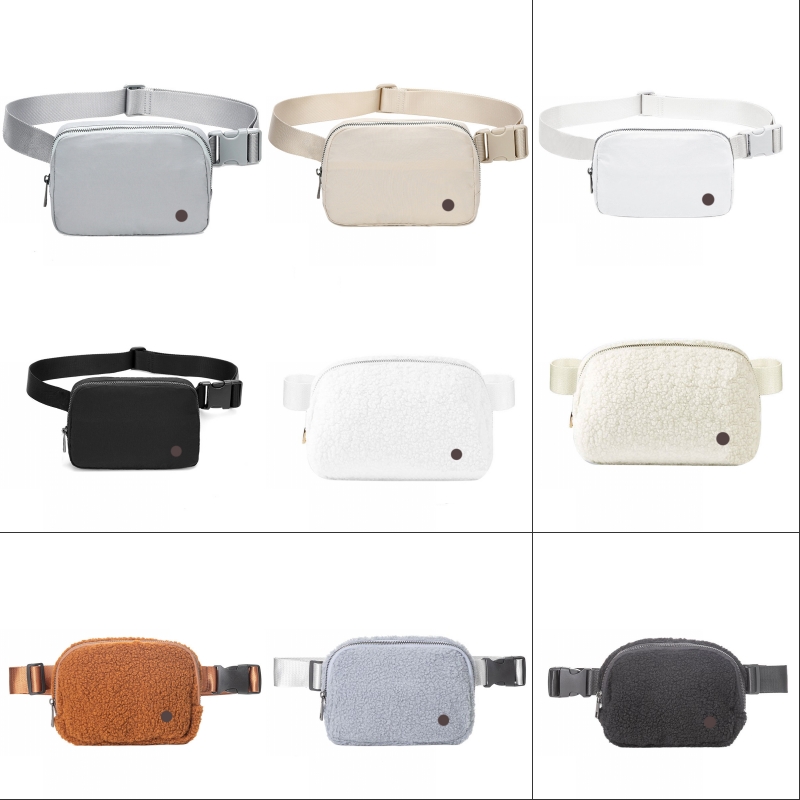 Fashion fanny pack designer waist bags crossbody bumbag black white yoga run chest shoulder purse fur buckle portable womens solid color everywhere belt bag, Pls choose
Fashion fanny pack designer waist bags crossbody bumbag black white yoga run chest shoulder purse fur buckle portable womens solid color everywhere belt bag, Pls choose