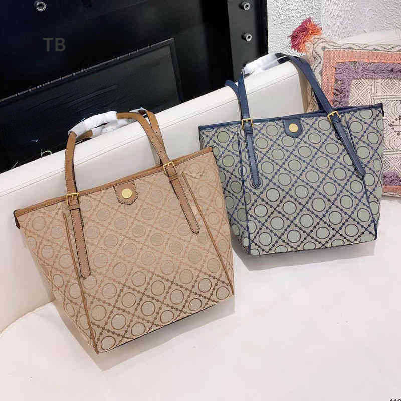 Totes TBbag Classic Print Tote Bag Women Vintage Luxurys Handbag Shoulder Designer Bag Crossbody Female Adjustable Shopper Bucket Purse 220902, Blue
Totes TBbag Classic Print Tote Bag Women Vintage Luxurys Handbag Shoulder Designer Bag Crossbody Female Adjustable Shopper Bucket Purse 220902, Blue