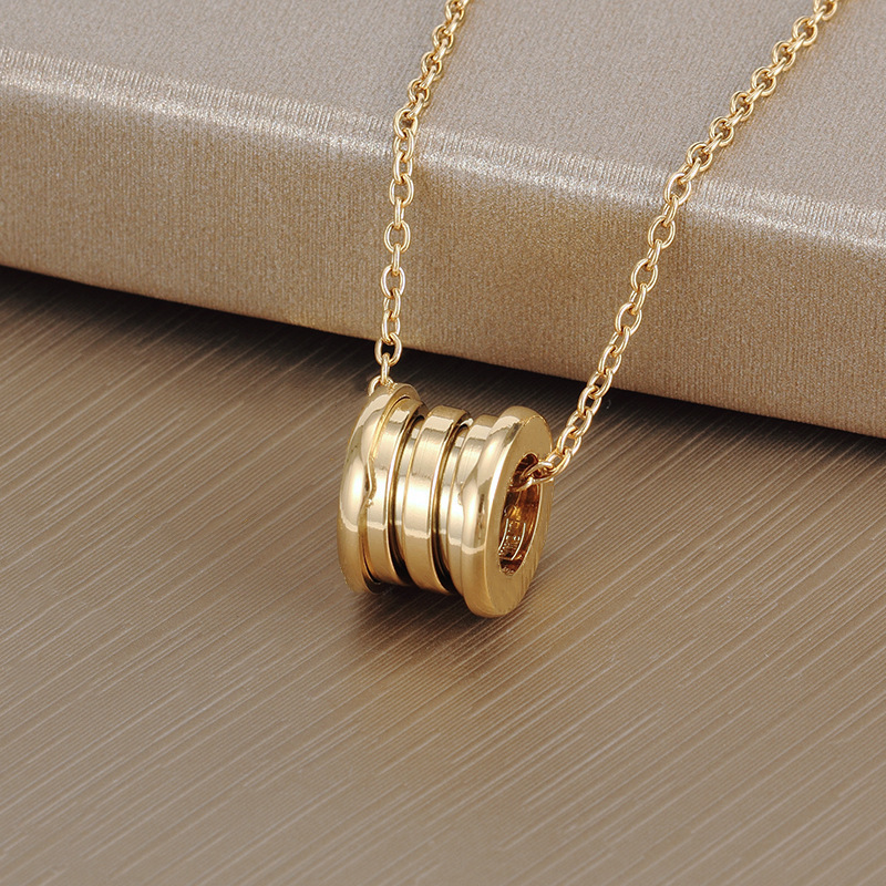 Designer Spring Necklace Men and Women Luxury brand jewelry classic fashion necklaces titanium steel alloy ceramic pendant necklace Christmas gifts
Designer Spring Necklace Men and Women Luxury brand jewelry classic fashion necklaces titanium steel alloy ceramic pendant necklace Christmas gifts