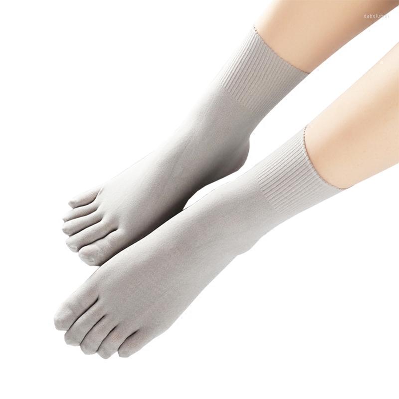 Men's Socks 5 Pairs Five Fingers Toe Men Women Clogs Wear Absorbent Breathable Summer, Beige
Men's Socks 5 Pairs Five Fingers Toe Men Women Clogs Wear Absorbent Breathable Summer, Beige