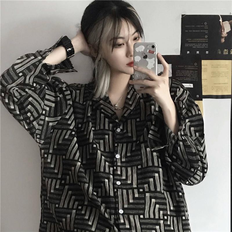 Women' Blouses Vintage Long-sleeved Shirts Women' Clothing 2022 Spring Autumn Blouse Retro Print Loose BF Casual Tops D1768, Photo color
Women' Blouses Vintage Long-sleeved Shirts Women' Clothing 2022 Spring Autumn Blouse Retro Print Loose BF Casual Tops D1768, Photo color