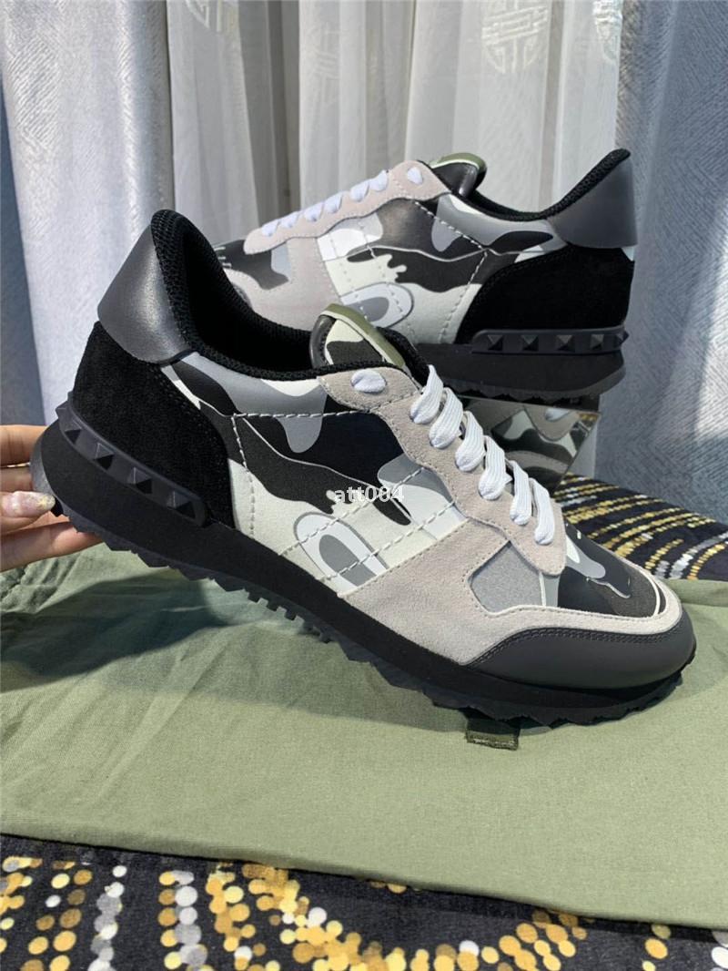 Luxury designer Casual Shoes Rockrunner Mesh Suede Sneakers New Rivet Trainers with Box valentinoes valentinoity nWz, 34
Luxury designer Casual Shoes Rockrunner Mesh Suede Sneakers New Rivet Trainers with Box valentinoes valentinoity nWz, 34