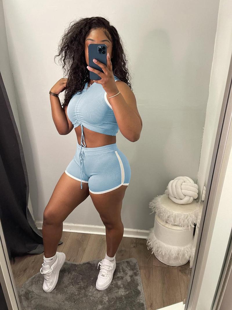 Women' Tracksuits VAZN 2022 Summer Women' Fashion European And American Pure Color Vest Top Including Tie Rope Hat Sports Style Set, Black
Women' Tracksuits VAZN 2022 Summer Women' Fashion European And American Pure Color Vest Top Including Tie Rope Hat Sports Style Set, Black