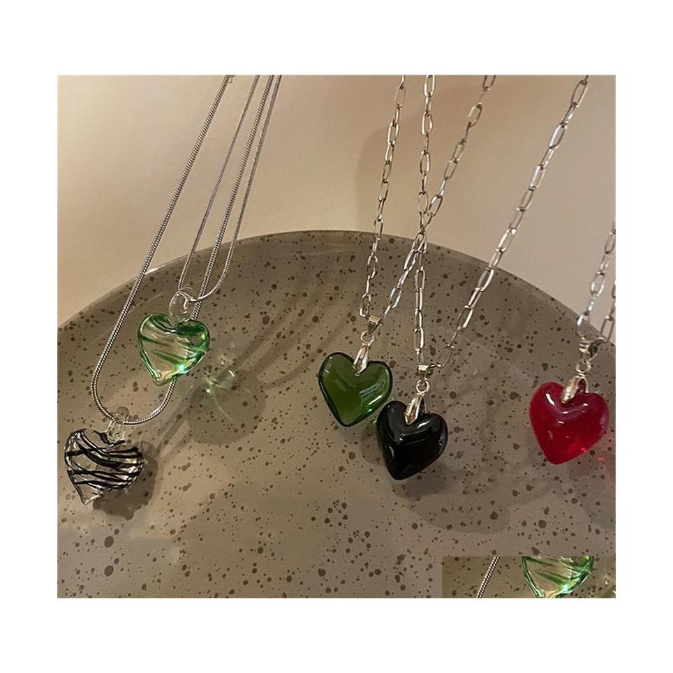 Pendant Necklaces Green Black Zebra Stripe Glass Heart Pendant Necklace For Women Chokers Unusual Chain Necklaces Aesthetic Jewelry Dhahr
Pendant Necklaces Green Black Zebra Stripe Glass Heart Pendant Necklace For Women Chokers Unusual Chain Necklaces Aesthetic Jewelry Dhahr