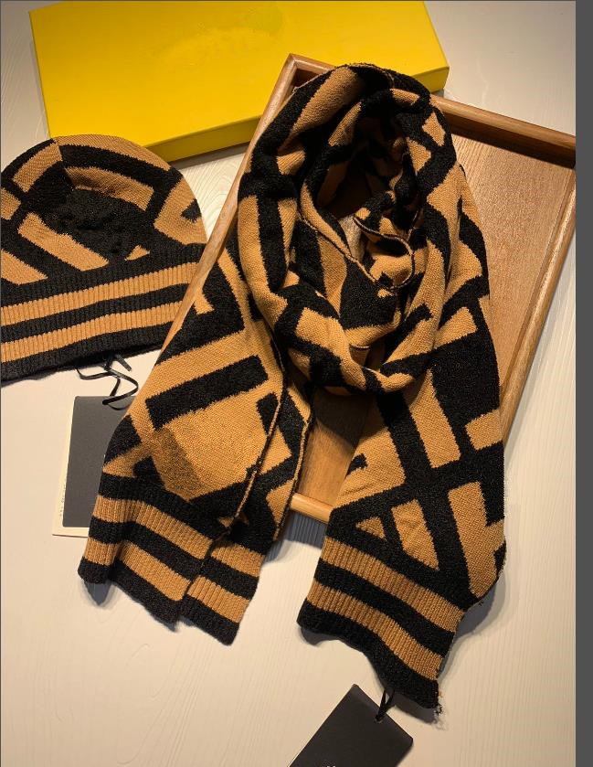 Beanie Skull Caps set top luxury acne hats men and women fashions designer shawl cashmere scarfs gloves suitable for winter
Beanie Skull Caps set top luxury acne hats men and women fashions designer shawl cashmere scarfs gloves suitable for winter