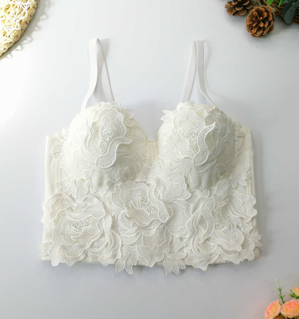 Shake Fast Live Special Lace Embroidery Sling Women's New Fishbone Bust Solid Color Design Sense Small Bust, White
Shake Fast Live Special Lace Embroidery Sling Women's New Fishbone Bust Solid Color Design Sense Small Bust, White