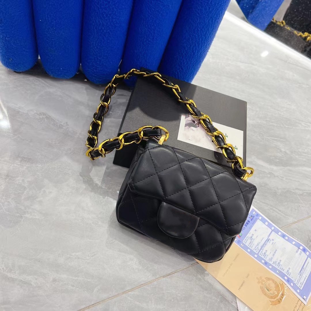 Luxury Kids diamond lattice handbag fashion children metals chain one-shoulder bag lady style princess messenger mini bags A9457, Black
Luxury Kids diamond lattice handbag fashion children metals chain one-shoulder bag lady style princess messenger mini bags A9457, Black