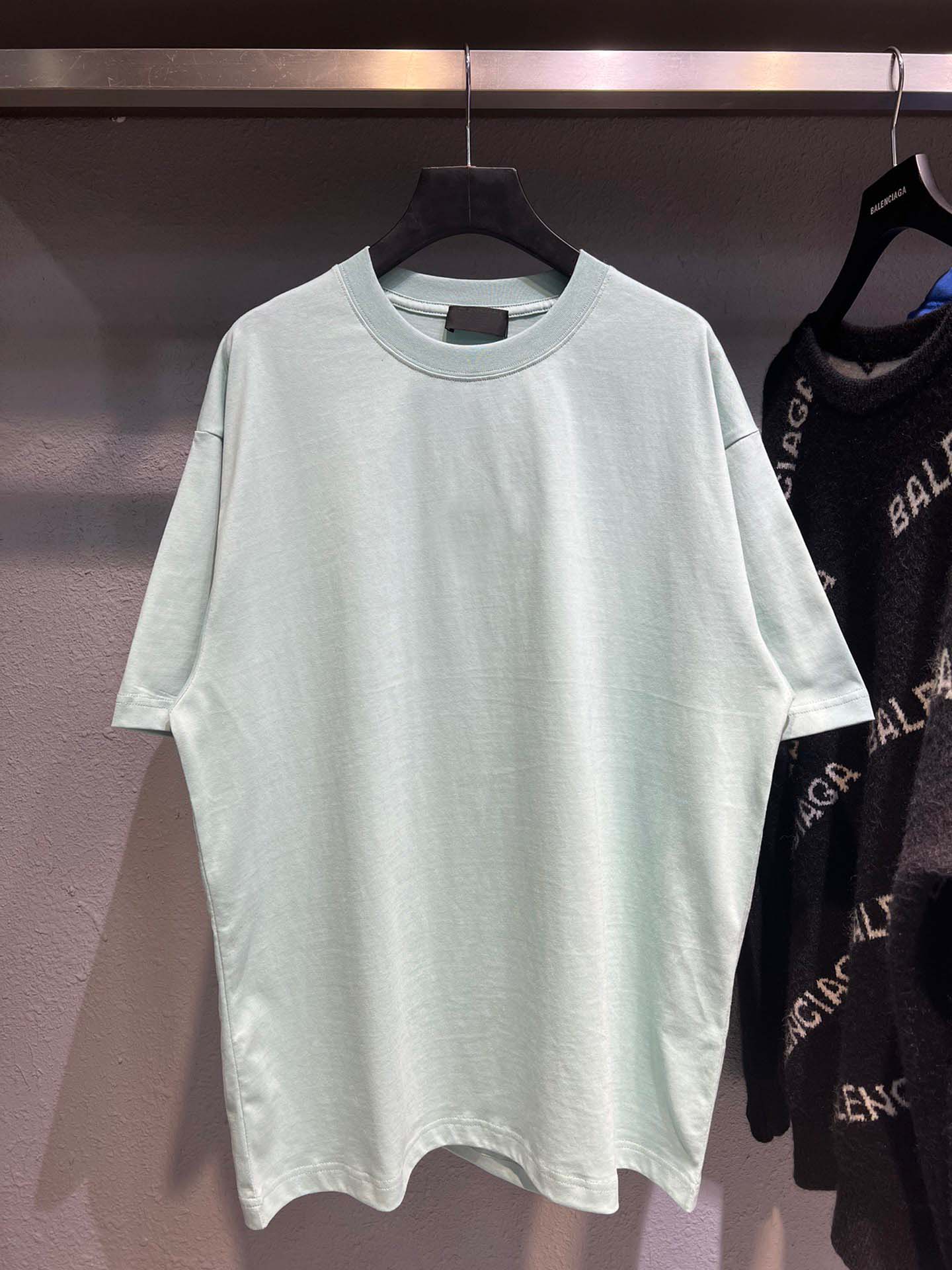 Men' Tracksuits Tees & Polos Round neck embroidered and printed polar style summer wear with street pure cotton a593
Men' Tracksuits Tees & Polos Round neck embroidered and printed polar style summer wear with street pure cotton a593