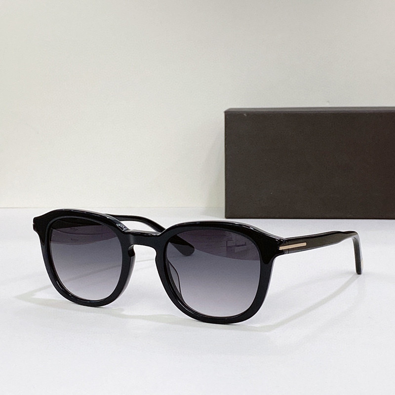 Sunglasses For Men and Women Summer 979 Style Anti-Ultraviolet Retro Plate Full Frame Glasses Random Box
Sunglasses For Men and Women Summer 979 Style Anti-Ultraviolet Retro Plate Full Frame Glasses Random Box