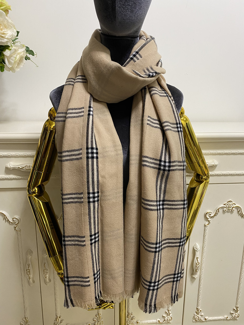 Women's long scarves pashmina 100% cashmere material patchwork double layer design big size 200cm - 75cm
Women's long scarves pashmina 100% cashmere material patchwork double layer design big size 200cm - 75cm