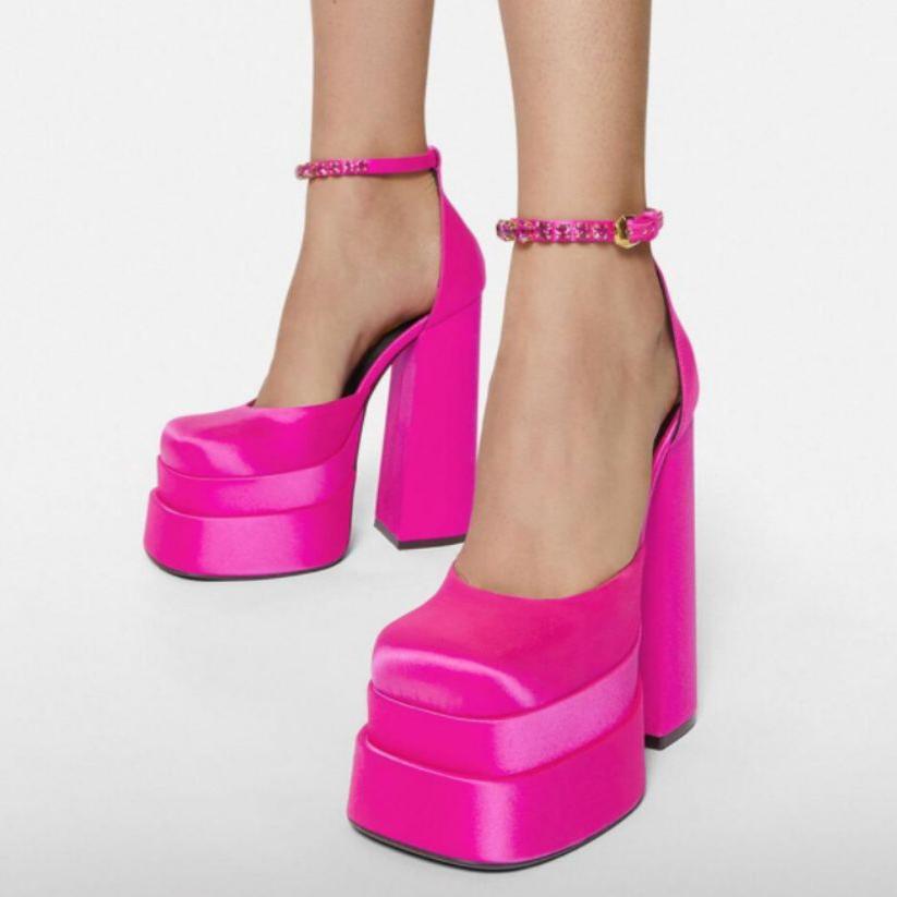 Dress Shoes Woman Sandals Crystal Medusa Shoes Double Platform Luxurys Designer Square Toe High Heel Waterproof Sandal, Red
Dress Shoes Woman Sandals Crystal Medusa Shoes Double Platform Luxurys Designer Square Toe High Heel Waterproof Sandal, Red