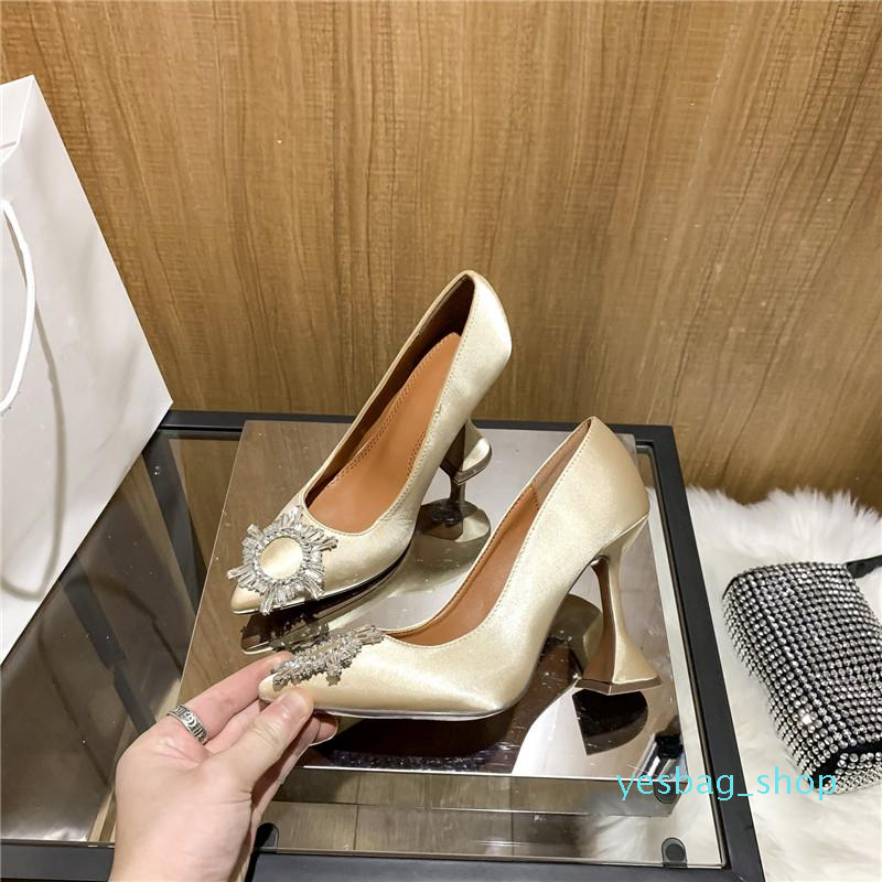 Woman High Heels Designer Dress Shoes Butterfly Buckle Rhinestone Heels Silk Leather Upper Non slip Sole 33 Party Shoe 35-41, Peacock blue
Woman High Heels Designer Dress Shoes Butterfly Buckle Rhinestone Heels Silk Leather Upper Non slip Sole 33 Party Shoe 35-41, Peacock blue