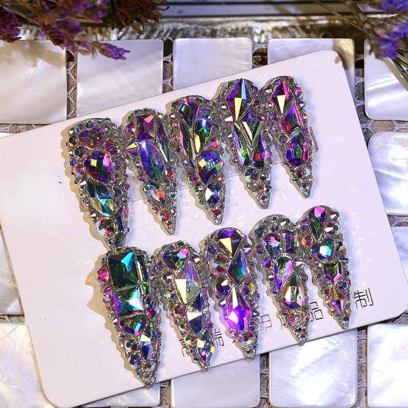 Nail Practice Display Handmade Luxury Bling False Nails Tips Glittery Full Cover Long Stiletto Coffin Acrylic Fake Nail With Glue Reusable 221206
Nail Practice Display Handmade Luxury Bling False Nails Tips Glittery Full Cover Long Stiletto Coffin Acrylic Fake Nail With Glue Reusable 221206