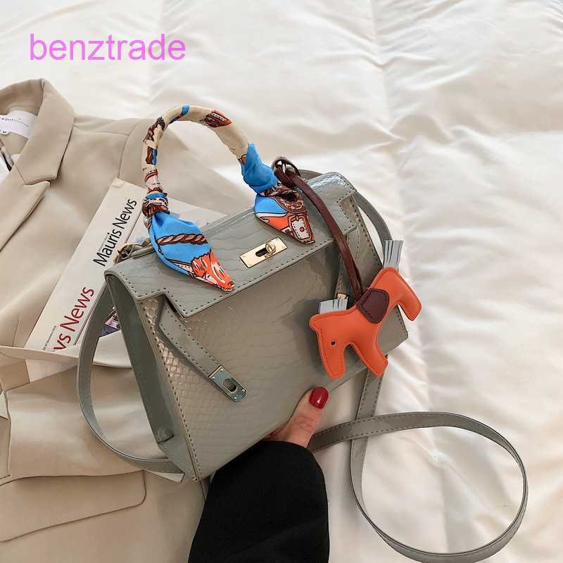 Herme Kely bags for women online shop 2022 popular summer new fashion one shoulder women's small trend messenger foreign style crocodile hand, White9
Herme Kely bags for women online shop 2022 popular summer new fashion one shoulder women's small trend messenger foreign style crocodile hand, White9