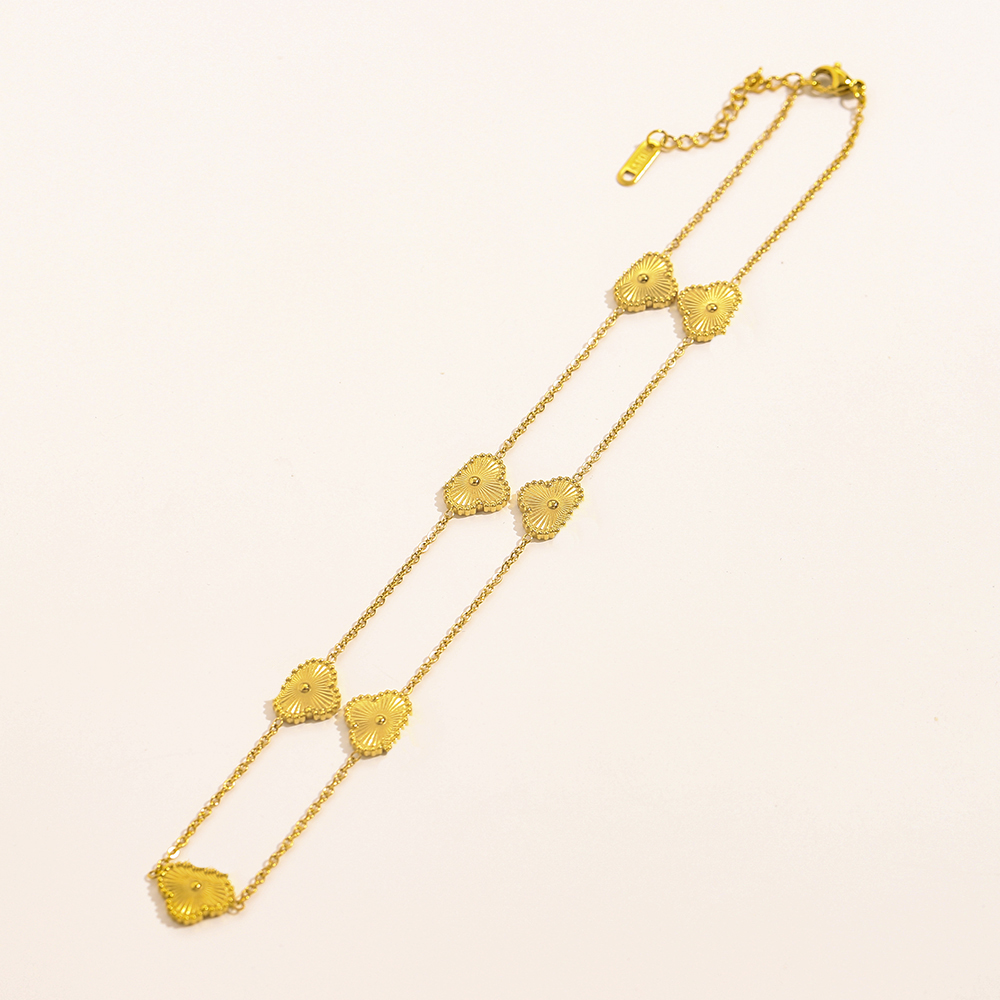 Luxury Designer Pendant Necklaces Premium Brand Long Chain 18k Gold Plated Flower Necklace Women's Love Necklace Stainless Steel Jewelry Accessories Couple Family
Luxury Designer Pendant Necklaces Premium Brand Long Chain 18k Gold Plated Flower Necklace Women's Love Necklace Stainless Steel Jewelry Accessories Couple Family