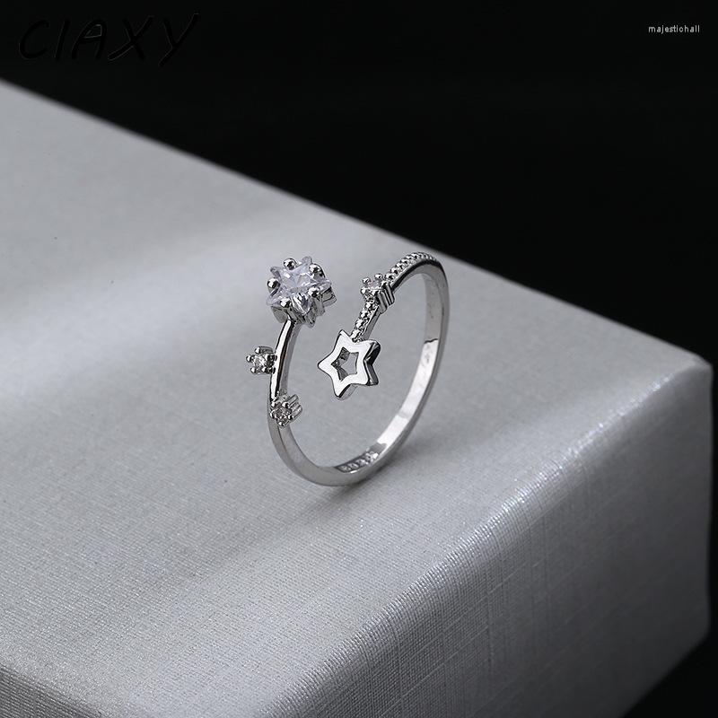 Wedding Rings S925 Stamp Silver Hollow Five-pointed Star For Women Flower Vine Adjustable Ring Inlaid Zircon Color
Wedding Rings S925 Stamp Silver Hollow Five-pointed Star For Women Flower Vine Adjustable Ring Inlaid Zircon Color