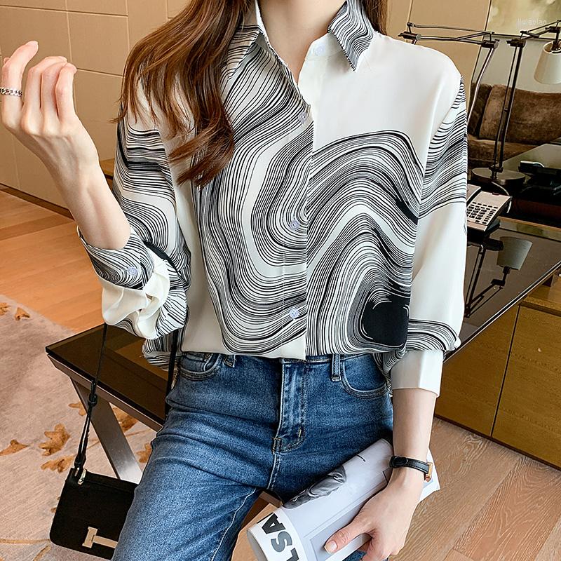 Women' Blouses Women Shirts Ink Painting Rendering Designed Long-sleeved Shirt BoyFiend Style Loose Camisas Mujer Button Up, White
Women' Blouses Women Shirts Ink Painting Rendering Designed Long-sleeved Shirt BoyFiend Style Loose Camisas Mujer Button Up, White