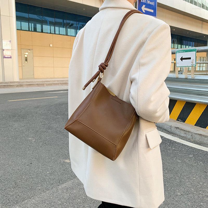 Evening Bags Women Fashion Totes Shoulder Trend PU Leather Underarm Solid Color Designer Handbags For, Black
Evening Bags Women Fashion Totes Shoulder Trend PU Leather Underarm Solid Color Designer Handbags For, Black