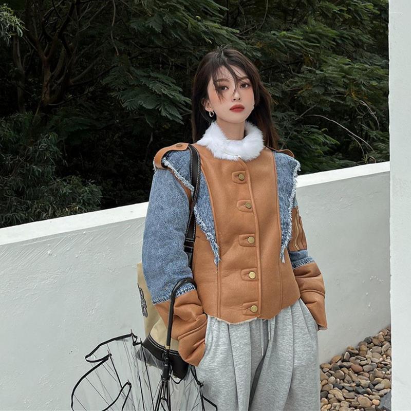 Women's Leather 2022 Winter Jacket Women Loose Denim Patchwork Oversized Fur Collar Jackets Retro Chic Thick Warm Jean Coat, Photo color
Women's Leather 2022 Winter Jacket Women Loose Denim Patchwork Oversized Fur Collar Jackets Retro Chic Thick Warm Jean Coat, Photo color