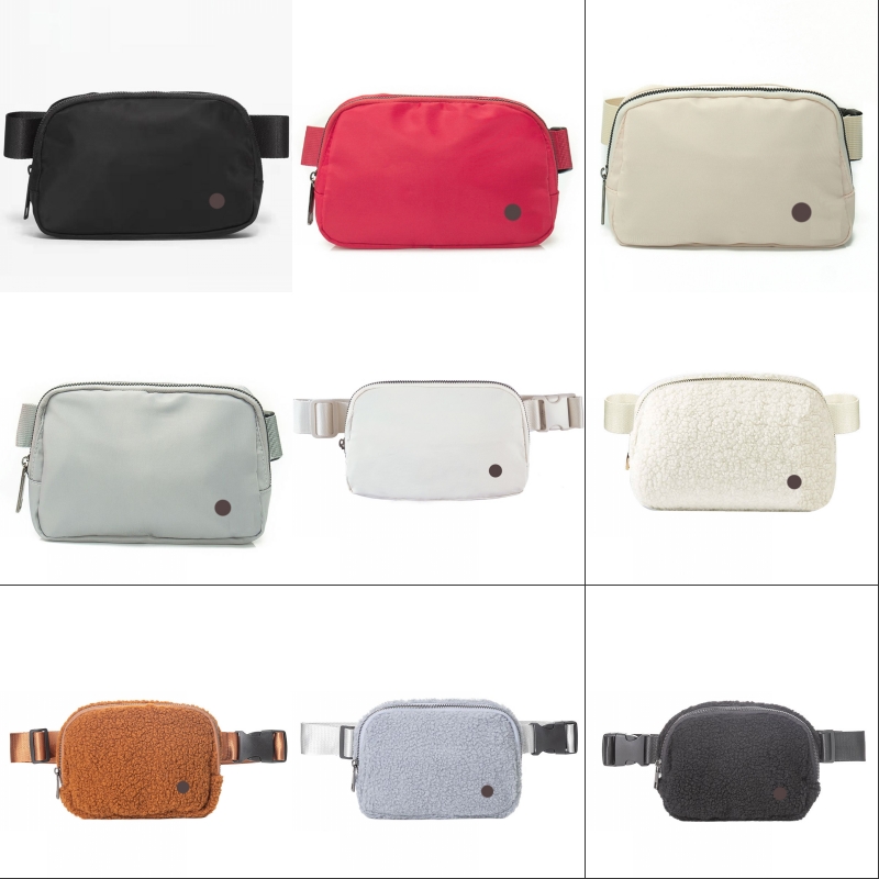Designer fanny packs crossbody waist bags luxury wallets gym sport pouch solid sling chest fur nylon outdoor sacoche trendy white belt crossbody handbag, Pls choose
Designer fanny packs crossbody waist bags luxury wallets gym sport pouch solid sling chest fur nylon outdoor sacoche trendy white belt crossbody handbag, Pls choose
