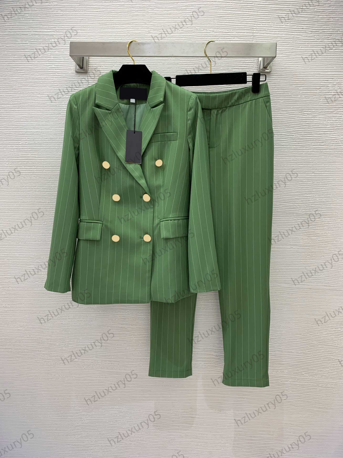 Two Piece Sets Womens Two Pieces Pants Custom Double-breasted Buttons Vertical Striped Lapels Suit Jacket Tall Waist Straight Trousers Fashion Brand Women Wear
Two Piece Sets Womens Two Pieces Pants Custom Double-breasted Buttons Vertical Striped Lapels Suit Jacket Tall Waist Straight Trousers Fashion Brand Women Wear