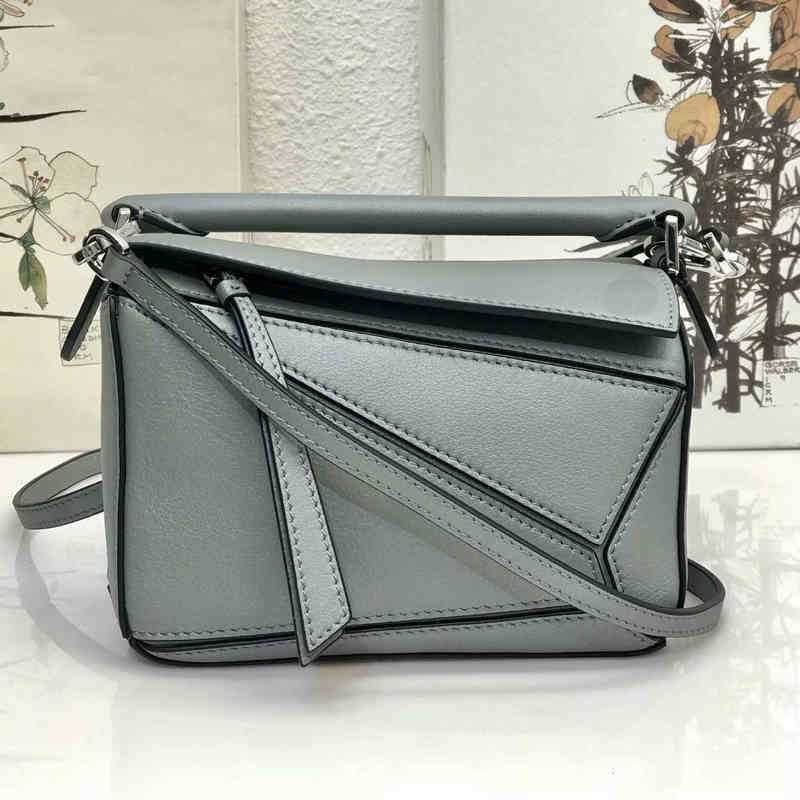 Bag Designer Spanish Brand Fashion Evening Women Puzzle Girl Handbag Lady Purse Luxury Paris Shoulder Versatile Casual Shopping 1Y83, Caramel mini
Bag Designer Spanish Brand Fashion Evening Women Puzzle Girl Handbag Lady Purse Luxury Paris Shoulder Versatile Casual Shopping 1Y83, Caramel mini